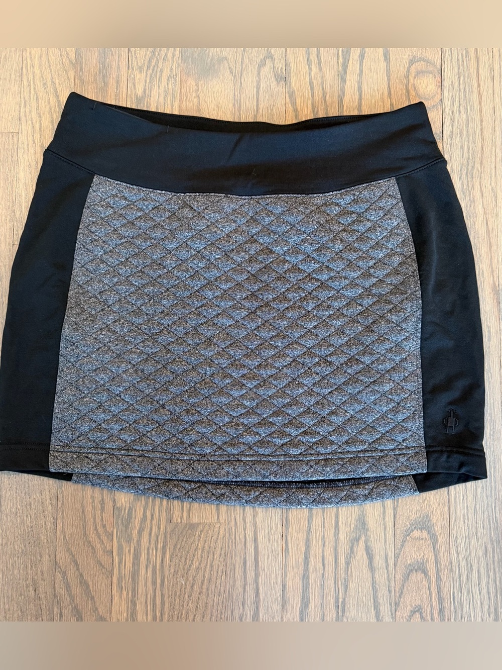Smartwool Skirt Diamond Peak Quilted Merino Wool Black Grey Outdoors Medium